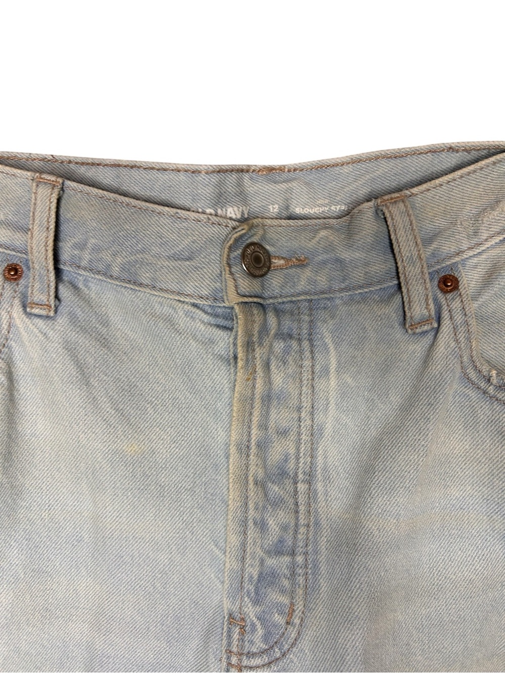 Old Navy Slouchy Straight Distressed Jeans Women’s Size 12 Light Wash - Picture 5 of 11